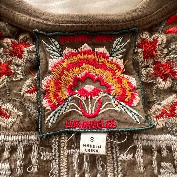 Johnny Was embroidered blouse - Picture 2 of 6